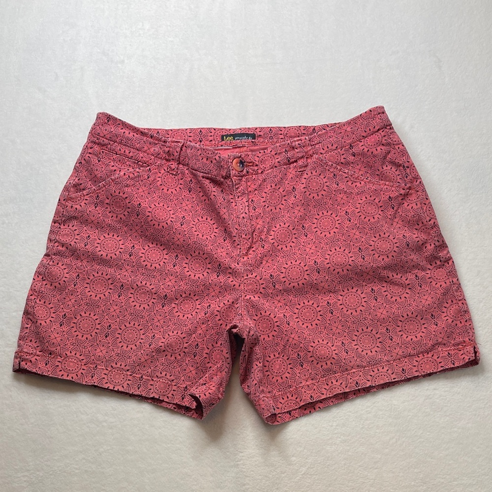 Lee STRAIGHT FIT WOMENS SIZE 16 M Coral Pink Printed Straight Fit Shorts